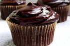 devil’s food cupcakes + rich chocolate frosting