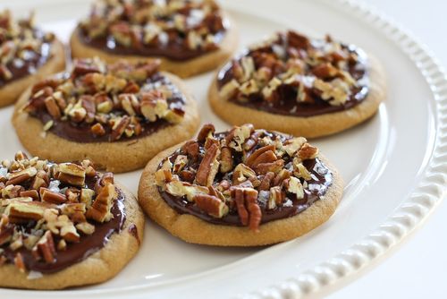 Salty-sweet-pecan-chocolate-cookies-426