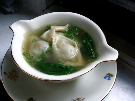 homemade vegetable wonton soup