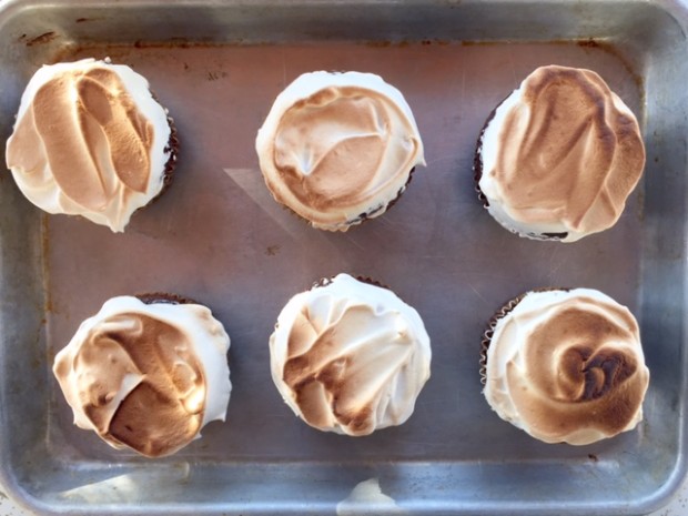 Best Marshmallow Frosting, and only takes 7 minutes to make! | get the recipe at www.injennieskitchen.com