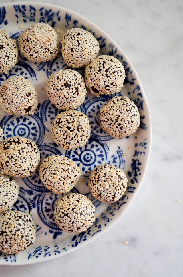 Tahini Chocolate Truffles | In Jennie's Kitchen