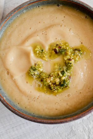 Roasted Cauliflower, Ginger & Pear Soup