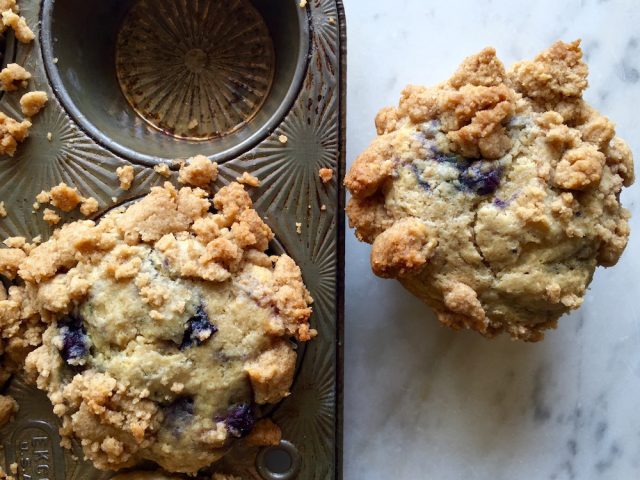 Old Fashioned Blueberry Crumb Muffins | In Jennie's Kitchen