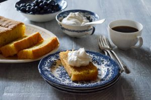 Pan di Spagna {Italian Sponge Cake} | In Jennie's Kitchen