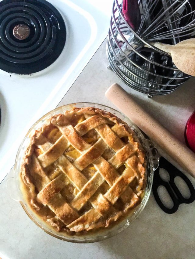 Peach Pie Recipe | In Jennie's Kitchen