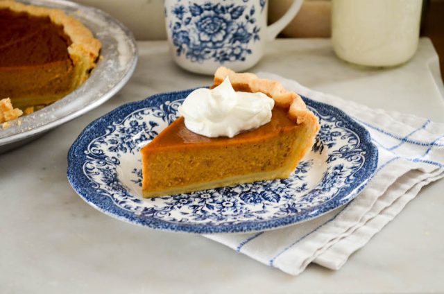 Honey Pumpkin Pie | In Jennie's Kitchen