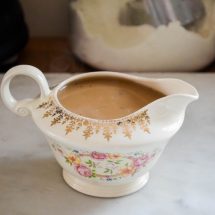 How to Make Perfect Gravy {with or without pan drippings}