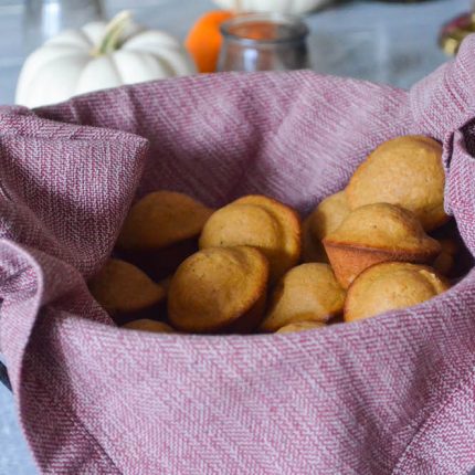 Pumpkin Spice Muffins | In Jennie's Kitchen