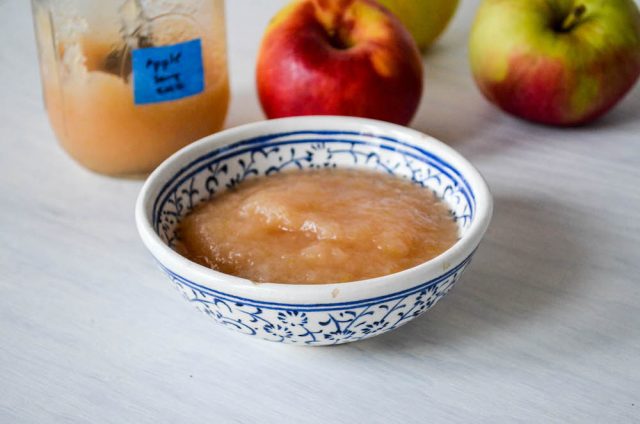 Homemade Applesauce | In Jennie's Kitchen