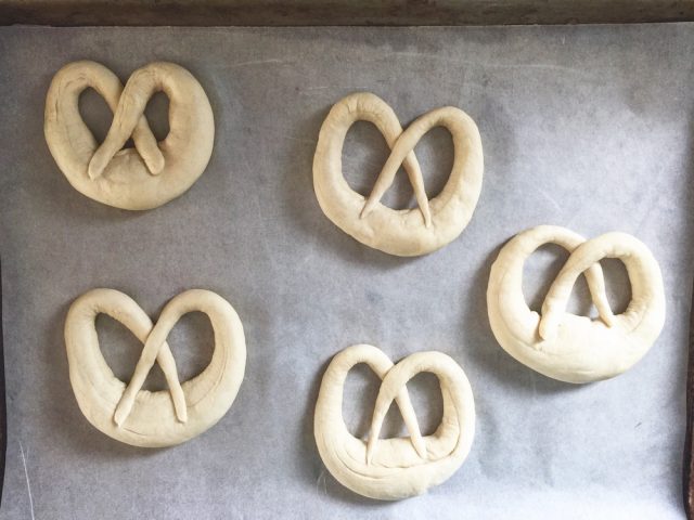 Homemade Soft Pretzels | In Jennie's Kitchen 